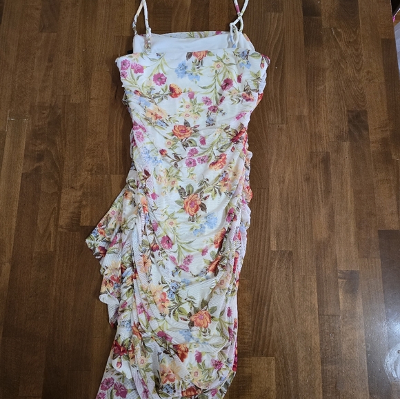 Floral Print Ruched Mesh Bodycon Dress - Picture 7 of 8